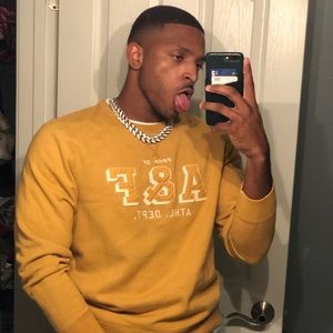 Meet your Posher, Laquan